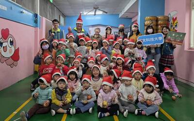 景文科大幼兒園傳遞聖誕佳音圖片